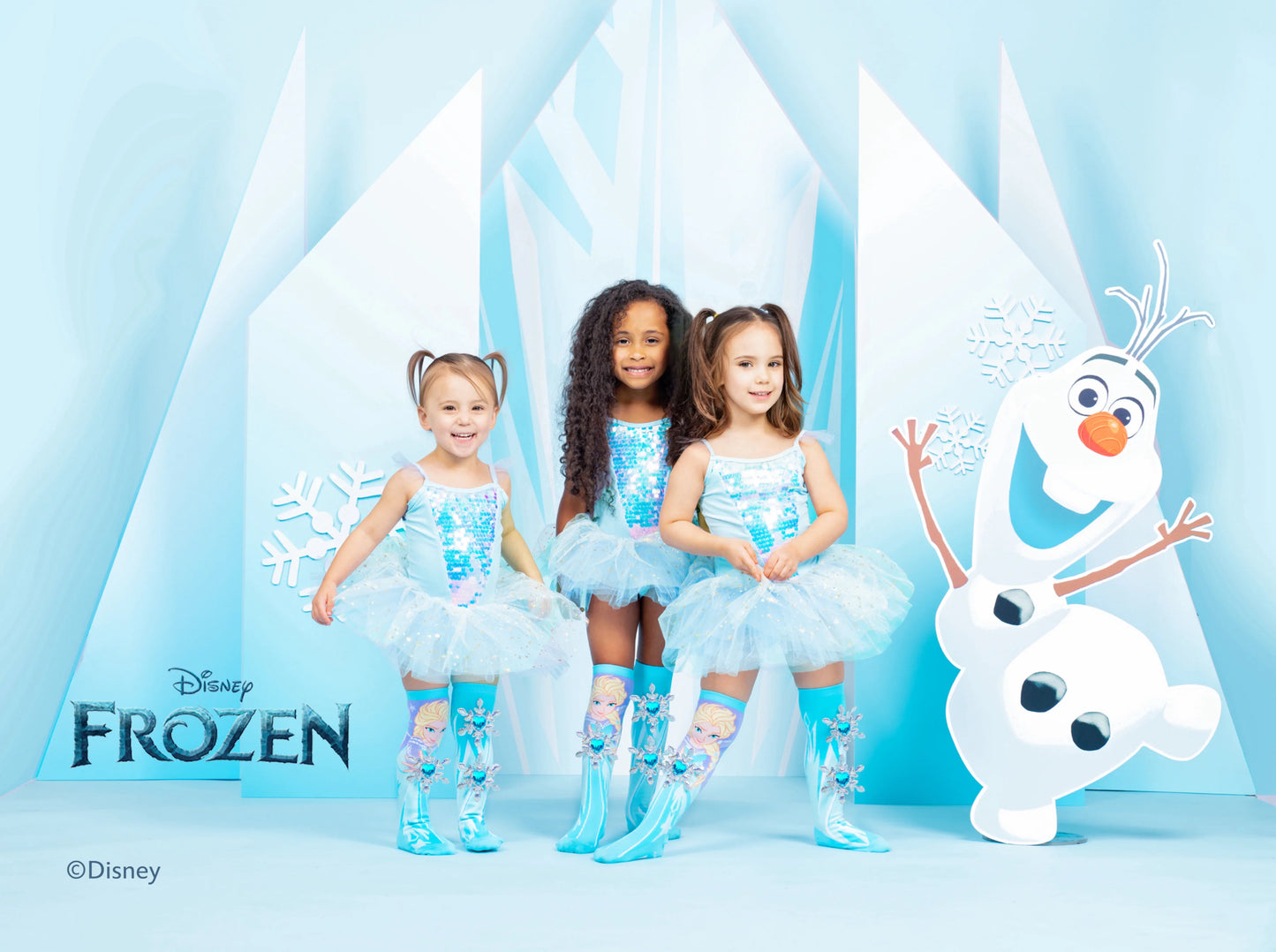 FROZEN SOCKS - TODDLER AGES 3-5