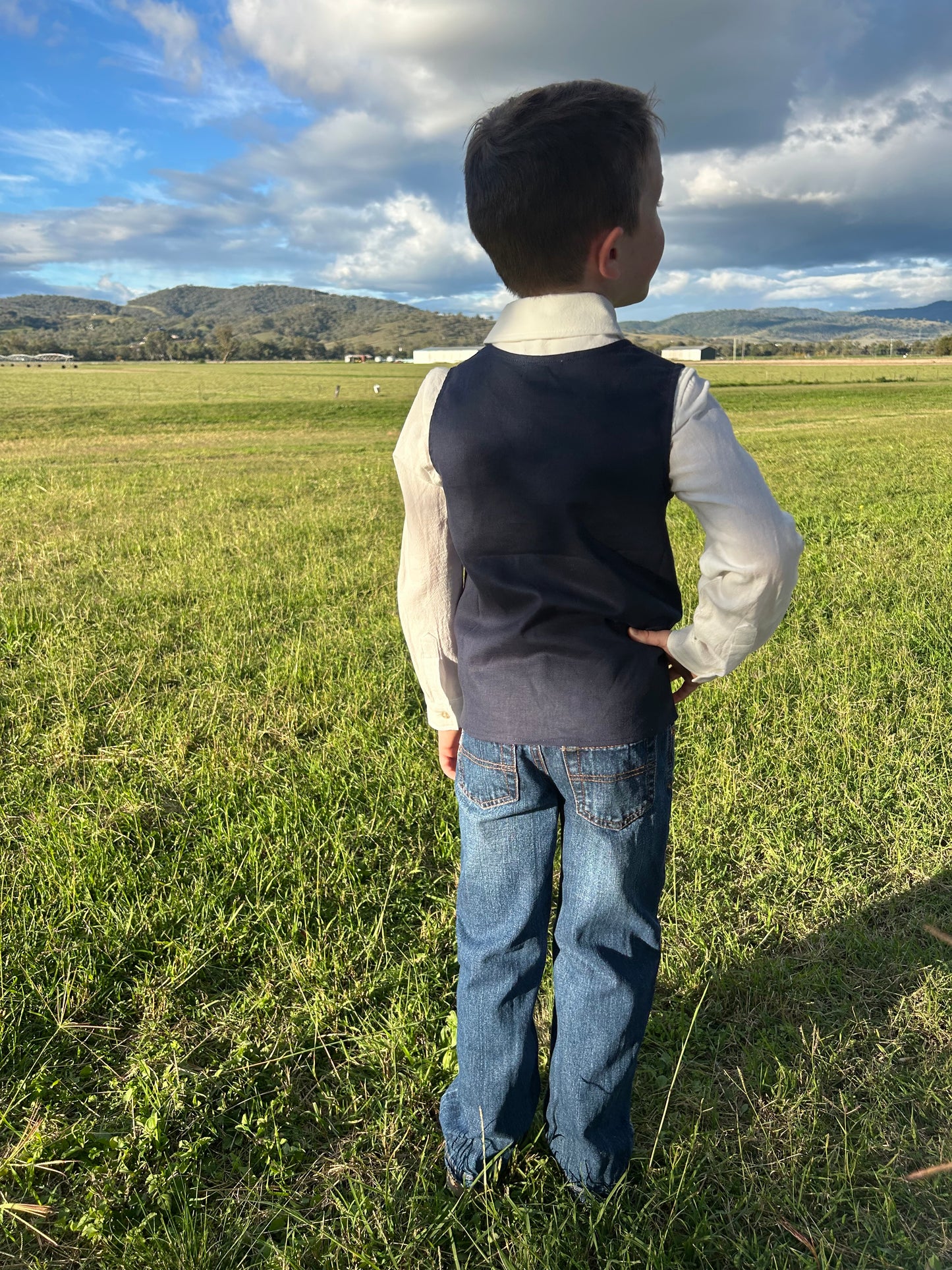 Finley Linen Vest - Navy