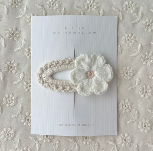 Flower - Crochet Clip - Oatmeal