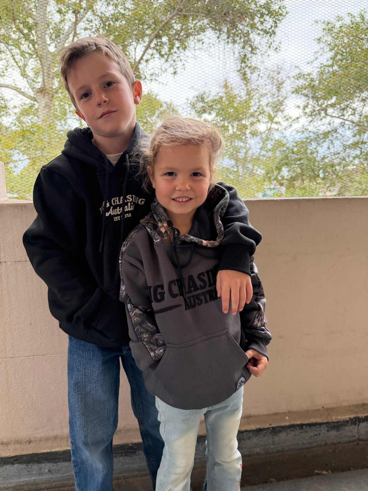 KIDS REAL CAMO HOODIE - CHARCOAL