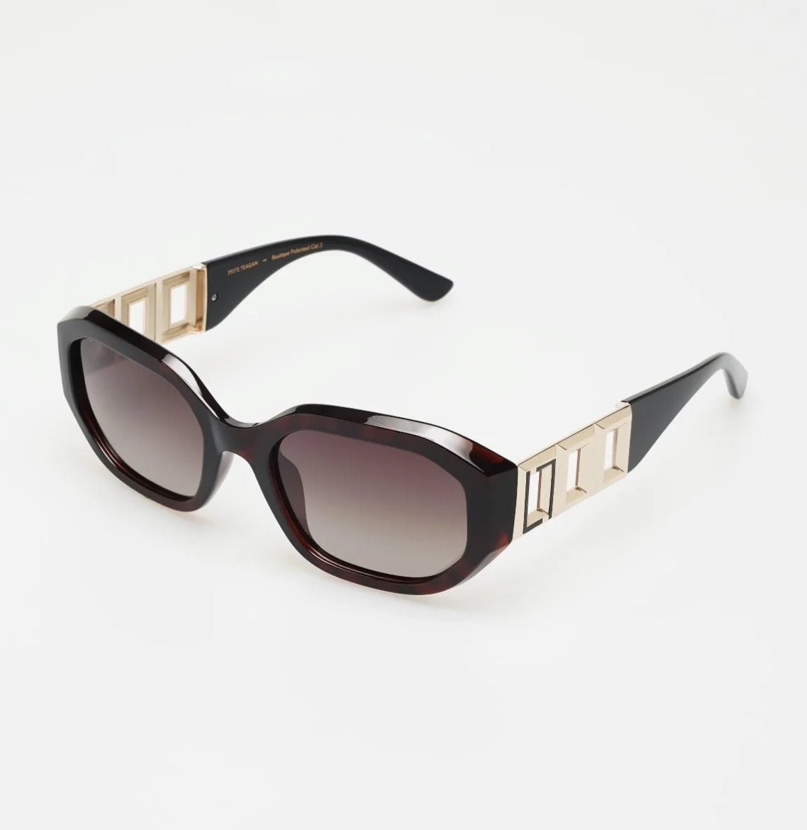 TEAGAN
Tortoiseshell I Brown