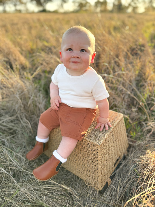 BOYS GINGERBREAD SHORTS