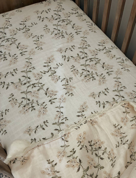 Fleur Blanche Fitted Cot Sheet
