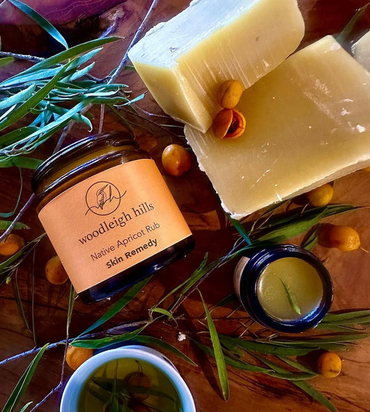 NATIVE APRICOT RUB - Skin Remedy
30g