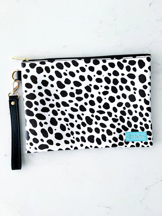 Carry all clutch Into The Wild
