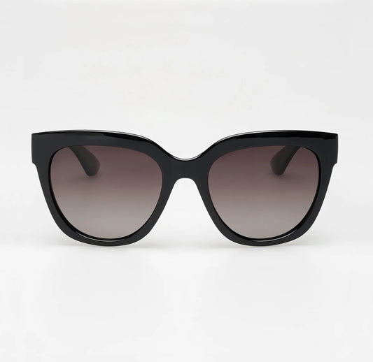 MERCEDES
Black I Brown